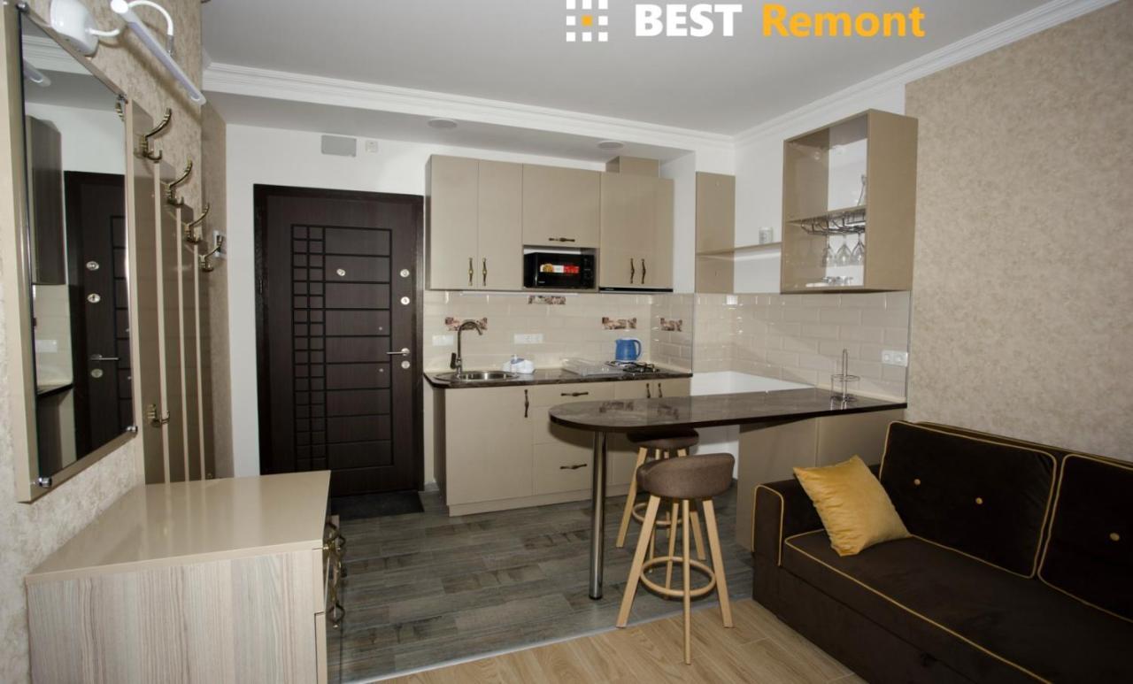Апартаменты Елена Batumi Exterior photo