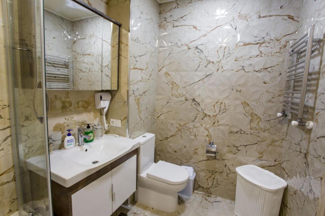 Апартаменты Елена Batumi Exterior photo